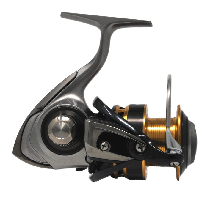 Daiwa Spinning Reel 15 Badel 3500 2015 Model - High-Performance Fishing-Kiichin - The #1 Place for Japanese Goods in Your Hand!