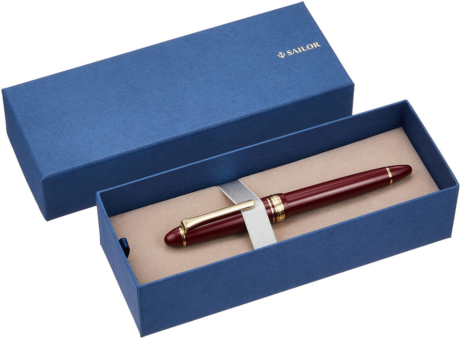 Sailor Fountain Pen Profit Casual with Gold Trim and Extra Fine Red Ink 11-0570-130-Kiichin - The #1 Place for Japanese Goods in Your Hand!