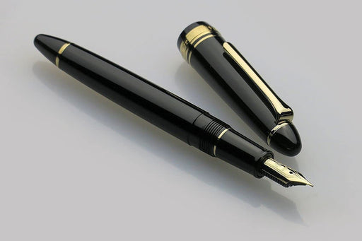 Sailor Fountain Pen Profit Casual Black with Gold Trim Zoom Nib 11-0570-720-Kiichin - The #1 Place for Japanese Goods in Your Hand!