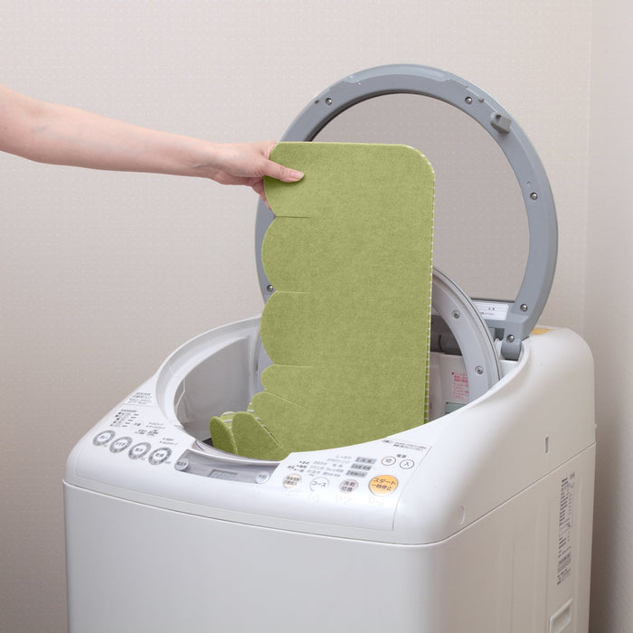 Sanko Mitsuba Okunaga Toilet Mat - Green, 60x90cm, Made in Japan, Washable & Deodorant-Kiichin - The #1 Place for Japanese Goods in Your Hand!