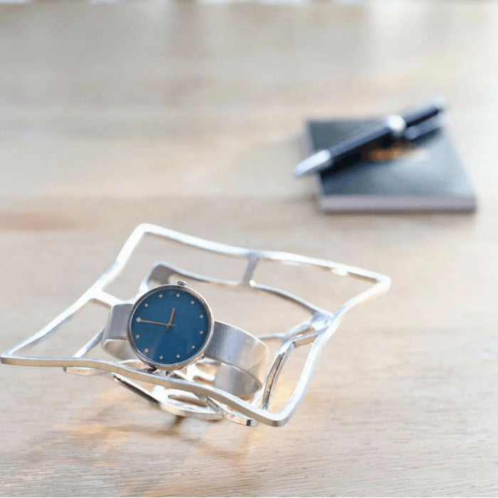 Hand-Crafted Square Tinware Basket - 250x250mm by Nousaku Kago-Kiichin - The #1 Place for Japanese Goods in Your Hand!