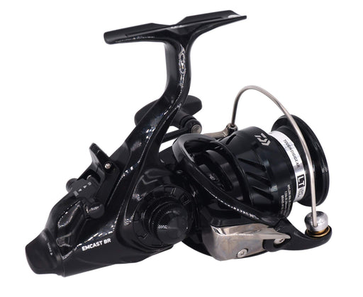 Daiwa M-Cast 3000 Black Spinning Reel with Bite and Run Technology-Kiichin - The #1 Place for Japanese Goods in Your Hand!