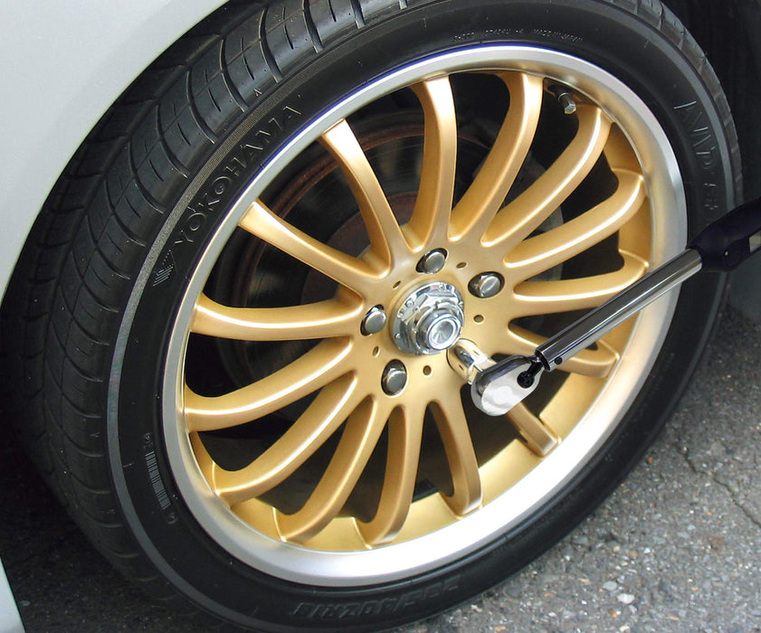 Emerson Digital Torque Wrench 40-200Nm Â±4% Accuracy 1/2 Inch with Sockets