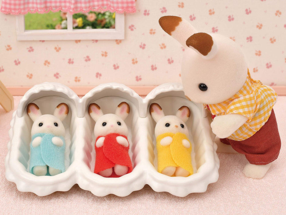Epoch Sylvanian Families Chocolate Rabbit Doll with Furniture Set-Kiichin - The #1 Place for Japanese Goods in Your Hand!