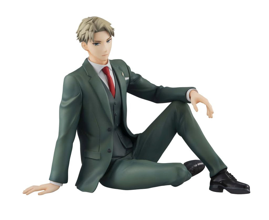 Megahouse Gem Series Tenohira Lloyd Figure Spy x Family 100mm PVC Painted Finish-Kiichin - The #1 Place for Japanese Goods in Your Hand!