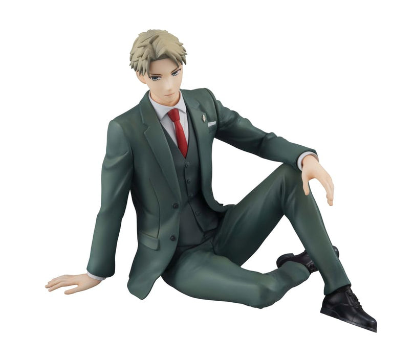 Megahouse Gem Series Tenohira Lloyd Figure Spy x Family 100mm PVC Painted Finish-Kiichin - The #1 Place for Japanese Goods in Your Hand!