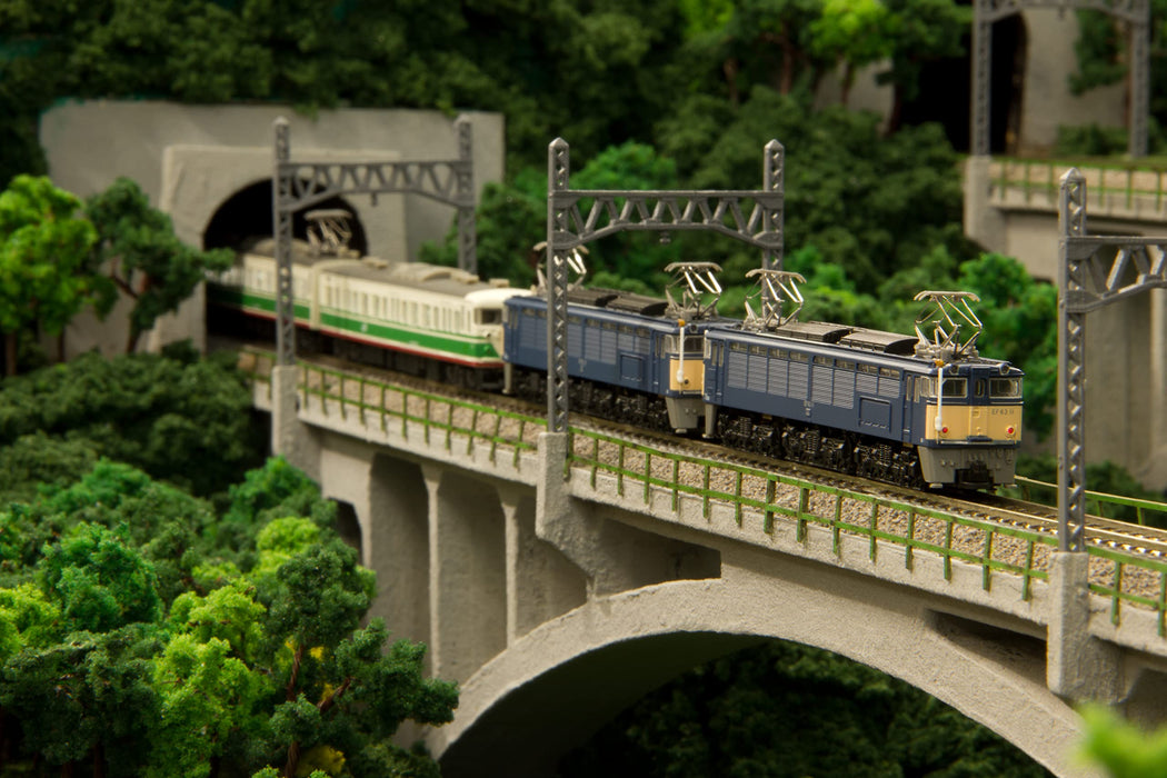 Rokuhan Z Gauge EF63 Type 1st Blue Electric Locomotive with Heavy Chain Set-Kiichin - The #1 Place for Japanese Goods in Your Hand!