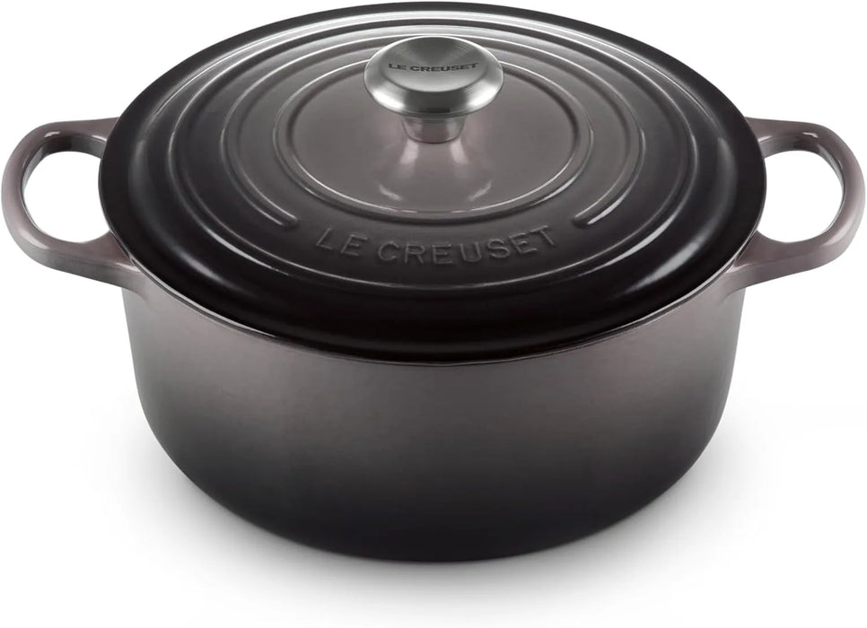 Le Creuset Signature Round Casserole with Lid 11 Inch Induction Compatible Le Creuset - Yellow
 - 0024147271765