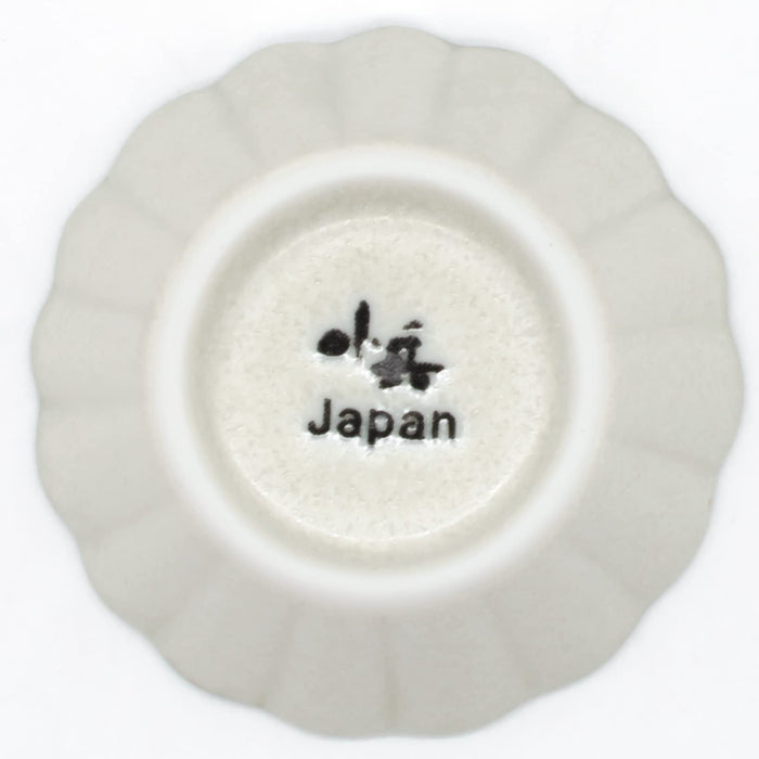 Aito Sui Soy Sauce Plate Flower Bean Bowl 6cm Moon White 288220-Kiichin - The #1 Place for Japanese Goods in Your Hand!