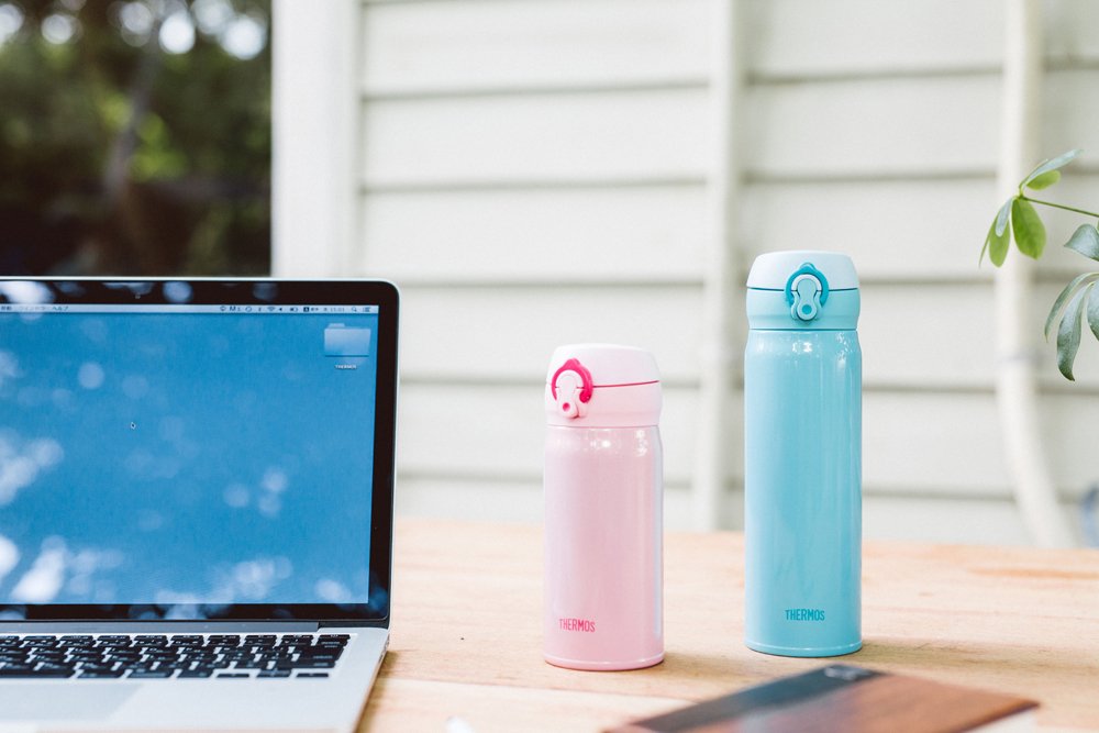 Thermos 0.5L Vacuum Insulated Water Bottle - Sky Blue Jnl-502-Kiichin - The #1 Place for Japanese Goods in Your Hand!